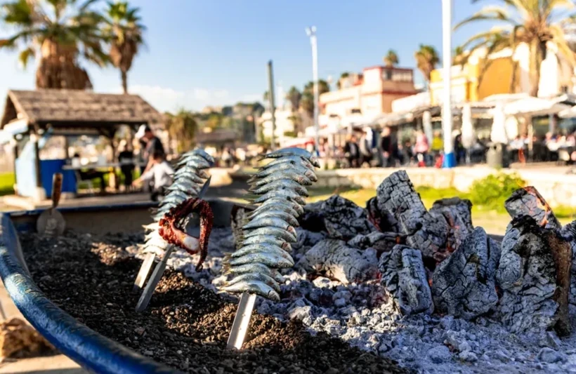 Chiringuito Nedir? İspanya’nın Costa del Sol Sahillerinde Bir Gastronomi Efsanesi