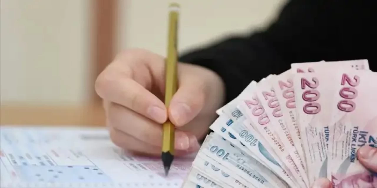 Sınav organizasyonlarında görev almak isteyen eğitimciler için süreç dijitalleşiyor! ÖSYM, Görevli İşlemleri Sistemi (GİS) kayıt ekranını güncelledi. İşte adım adım yeni kayıt rehberi ve görevlendirme esasları...