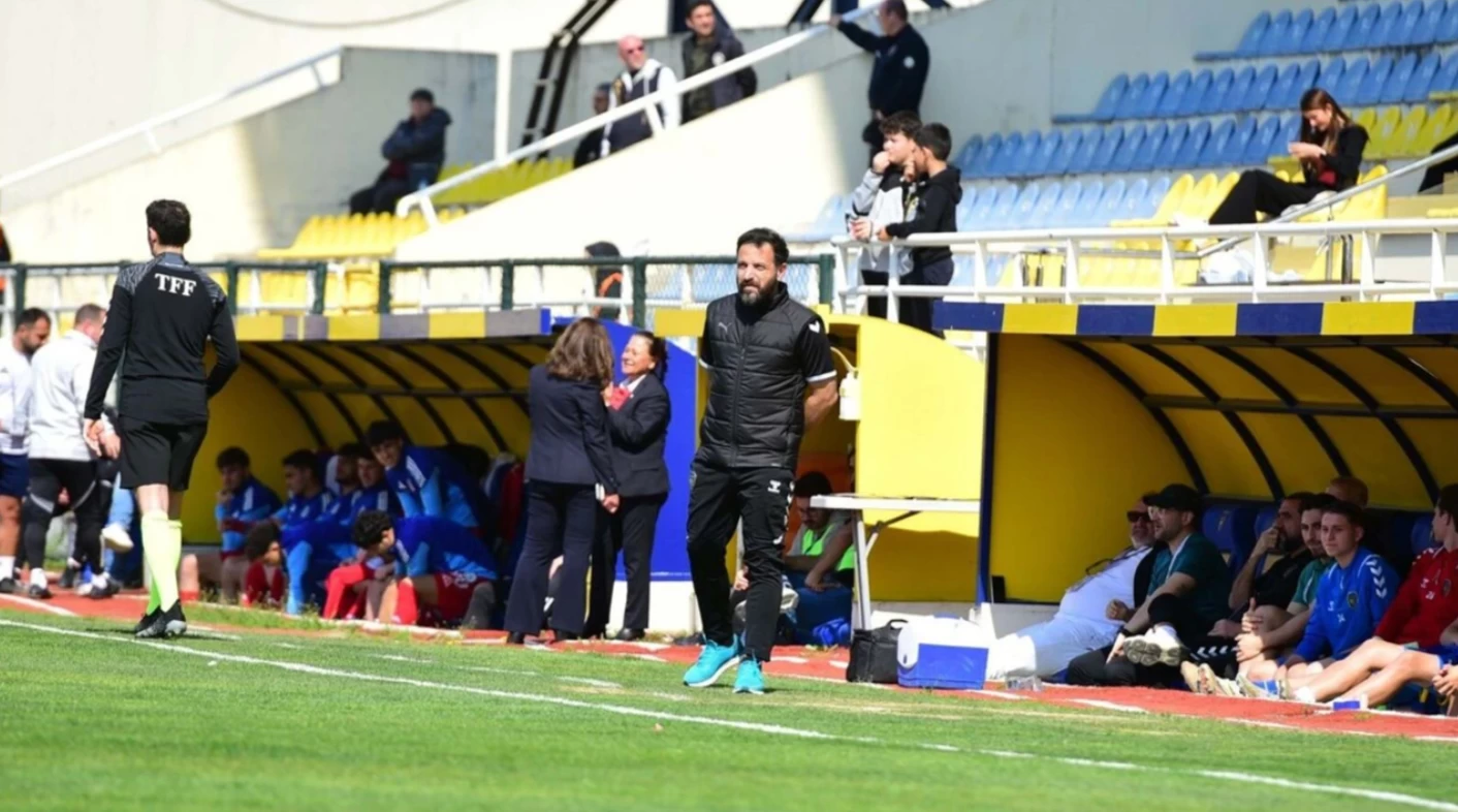 Bucaspor 1928 ligde son haftalarını oynuyor