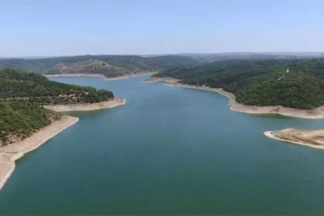 Yağışlar Can Suyu Oldu, İstanbul’un Yüzü Güldü! İSKİ Verileri Paylaştı: Son İki Haftadaki Yükseliş %20’yi Buldu, İşte Barajlardaki Güncel Doluluk Oranları