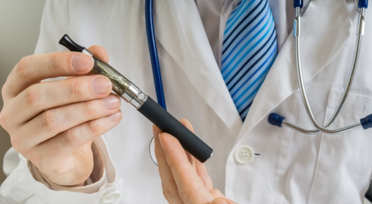 Elektronik sigara için yasal yol mu açılıyor?