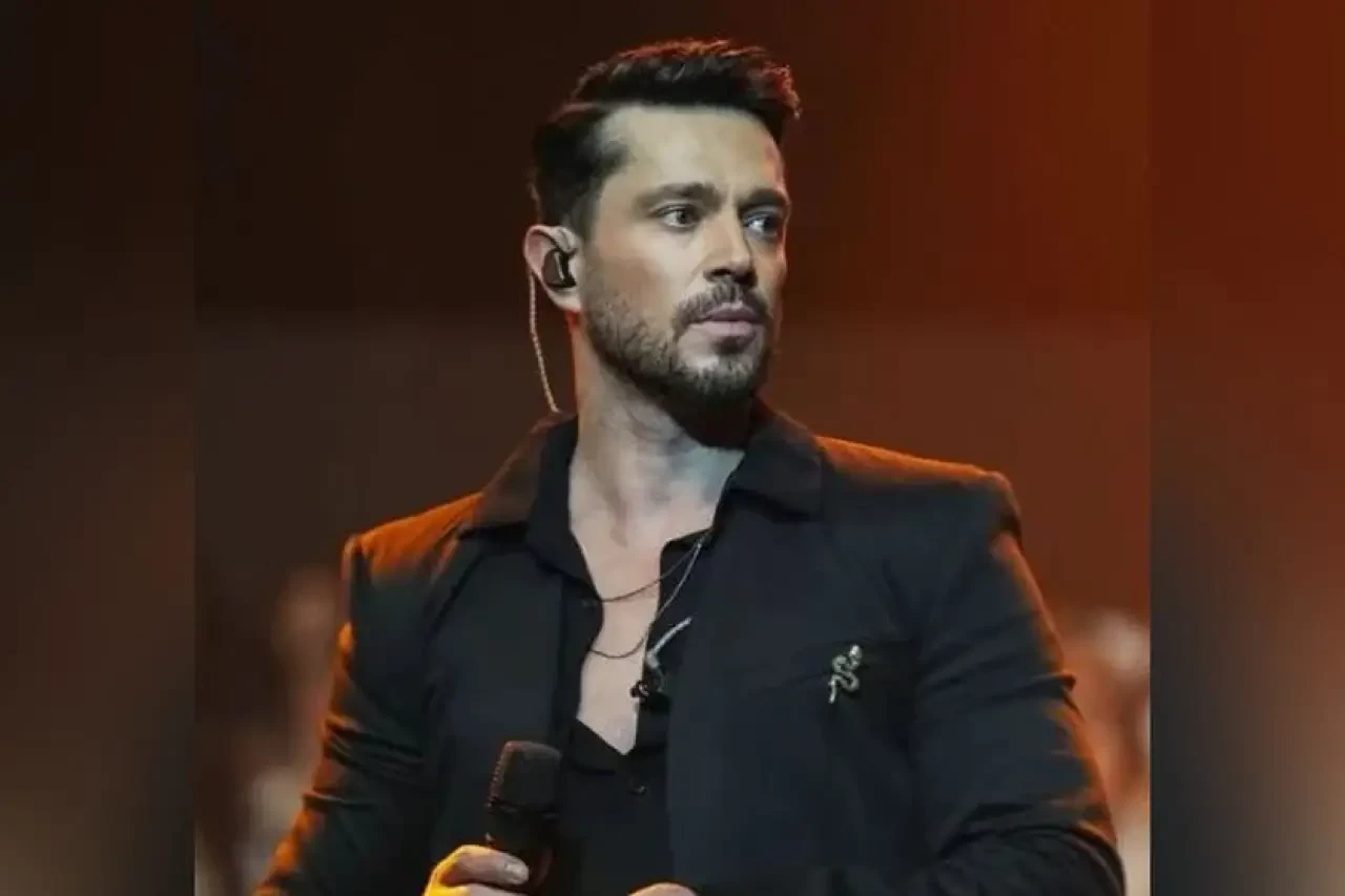 Sanatçı Murat Boz, 6 yıldır haber alınamayan Gülistan Doku için kaleme aldığı şiiri şarkıya dönüştürdü. Geliri tamamen Korunmaya Muhtaç Çocuklar Vakfı’na bağışlanacak olan eser, adaletin yerini bulması için yükselen bir ses oldu.