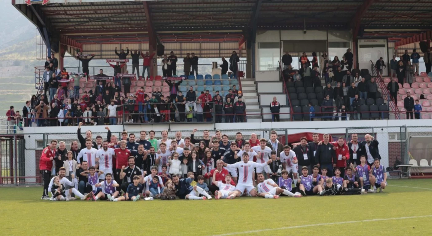 Altınordu kritik eşikte: Ligde kalma mücadelesi kızışıyor