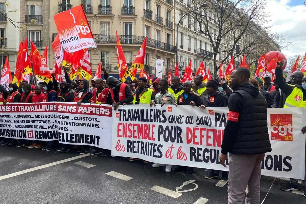 Fransa’da Tartışmalı Çalışma Düzenlemesi Meclisten Geçti