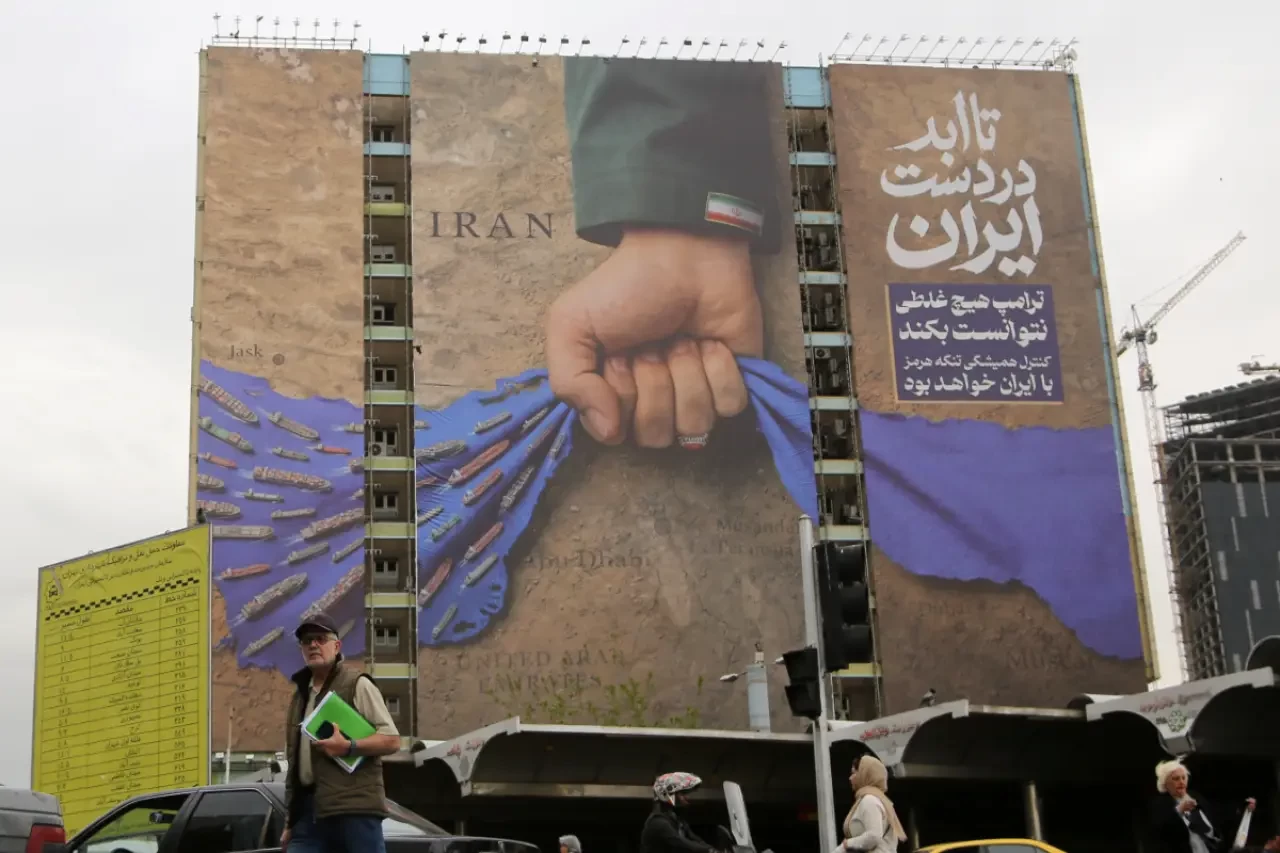 İngiltere ve Fransa Liderleri Hürmüz Gündemiyle Paris’te Buluşacak
