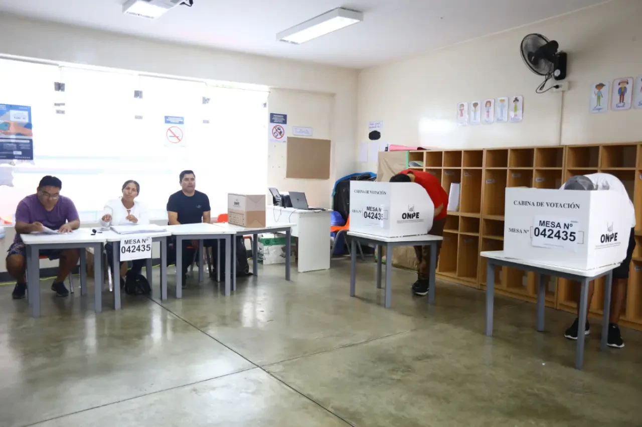 Peru’da başkanlık seçimleri sonuçlarının açıklanması ertelendi