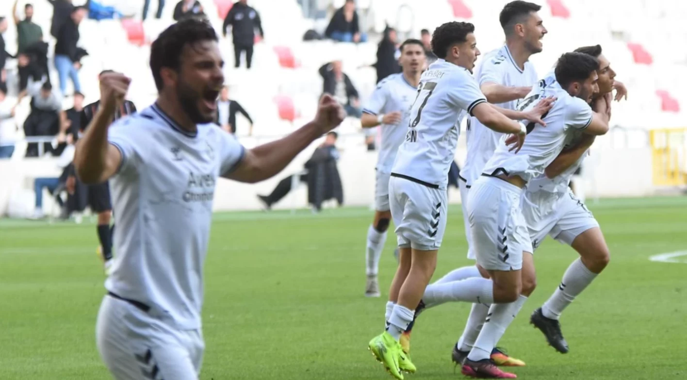 Altay'ın ligde kalma sınavı: Hedef 1 puan!