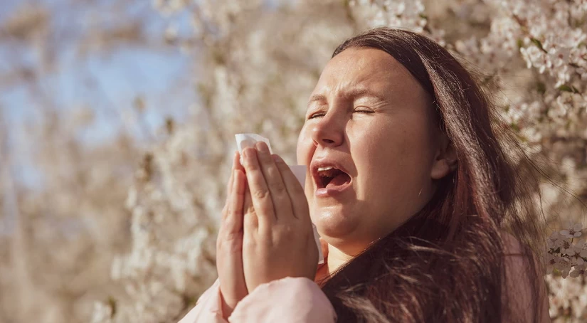 Mevsim değişiminde uzman uyarısı: Öksürüğün sebebi enfeksiyon değil, alerji çıkabilir