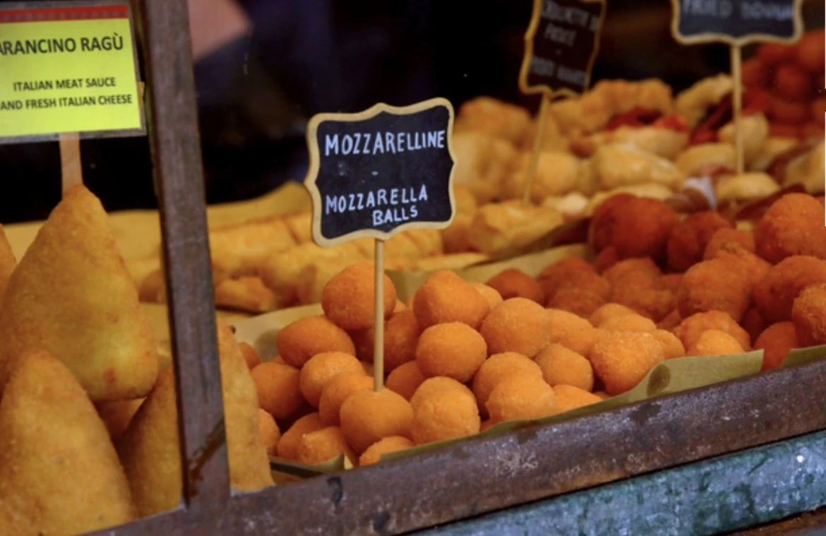 İtalya’nın Gizli Lezzet Rotası: Pizza ve Makarnanın Ötesindeki Sokak Tatları