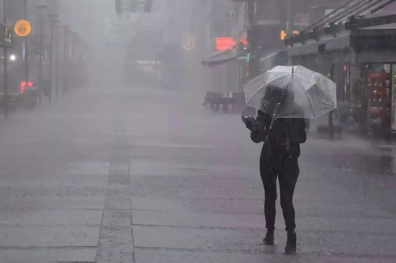 Meteoroloji’den Çoklu Afet Uyarısı: Sel ve Fırtına Riski Artıyor