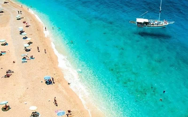 Türkiye Turizmine Büyük Övgü: Doğal Miras Kaputaş Plajı Avrupa Listelerini Salladı
