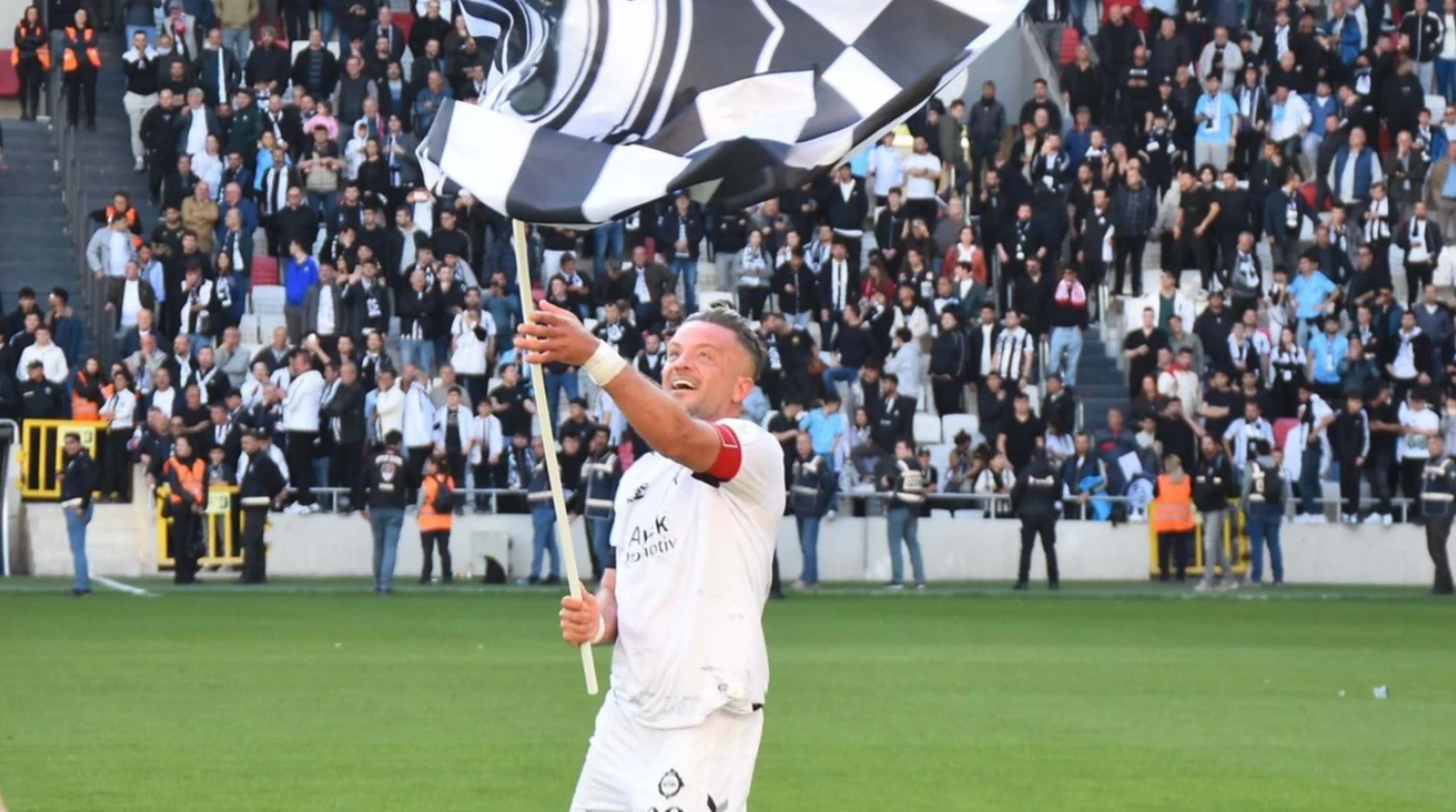 Altay'da 6 oyuncu boşa çıkıyor!