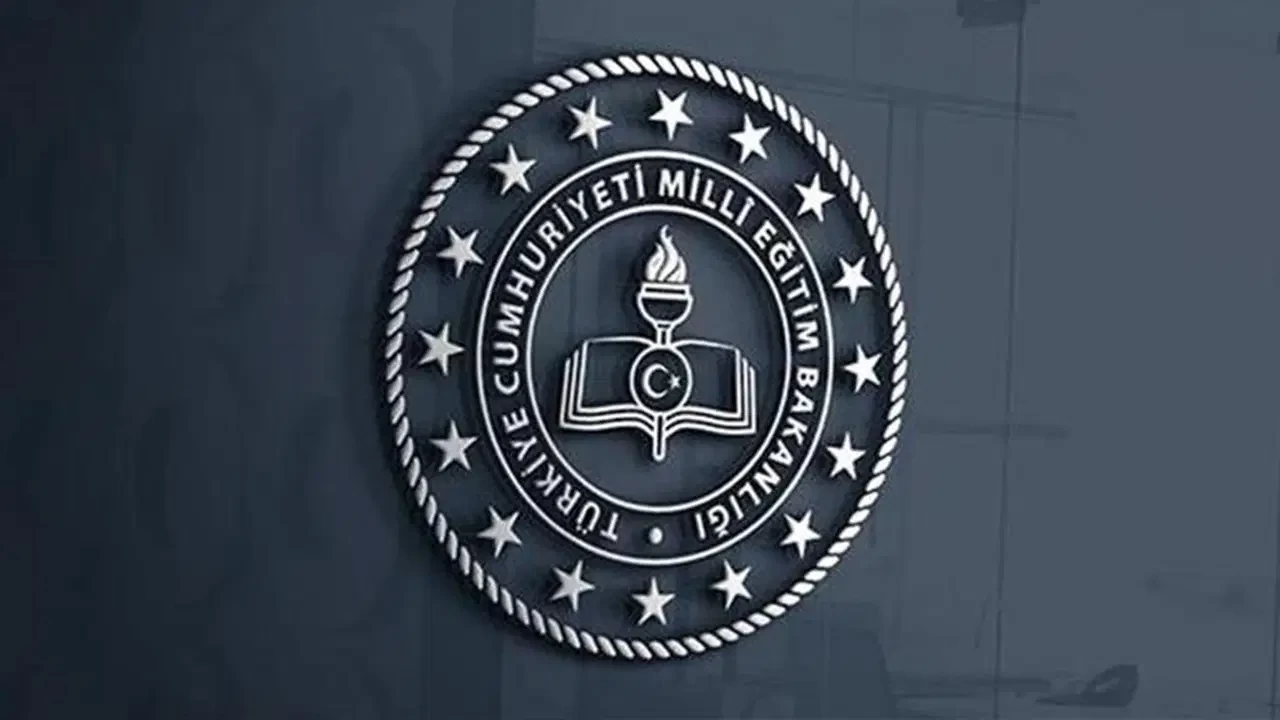 2025-2026 eğitim öğretim yılı sınav takvimine göre, ortaokul ve liselerde başarı ortalamasını doğrudan etkileyen sınavlar gerçekleştirilecek.