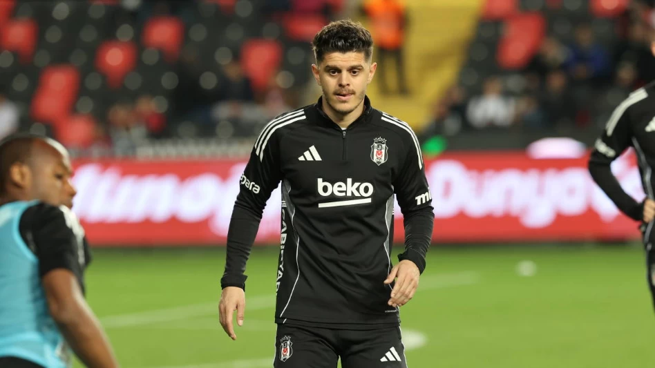 Beşiktaş’ta Milot Rashica Şoku: Kemik Ödemi Tespit Edildi!